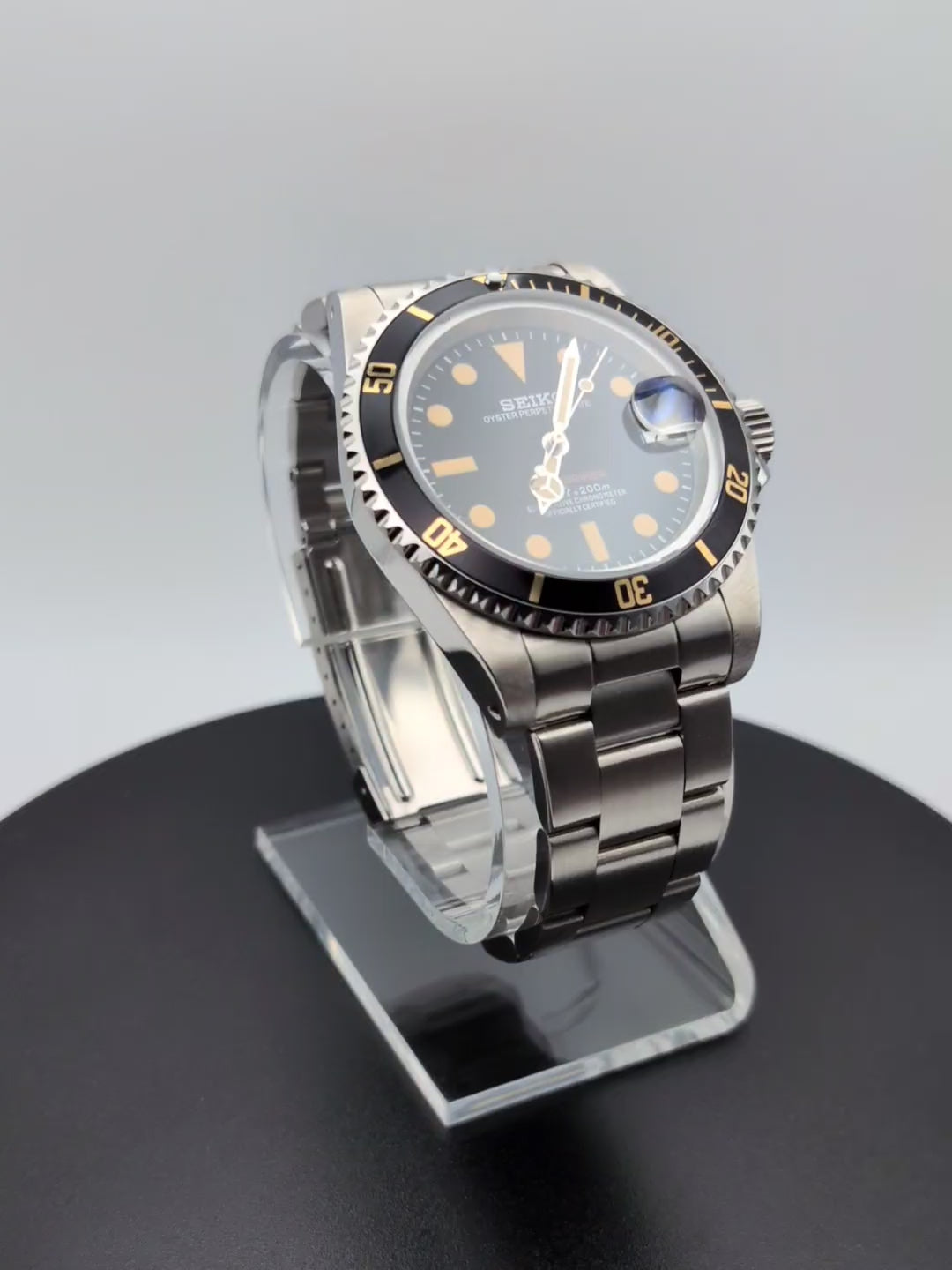 Black Dial & Black Bezel | Oyster Bracelet | Seiko NH35A Automatic